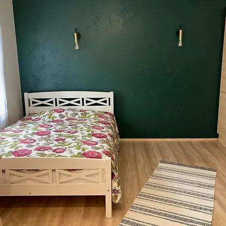 Cozy In The Center 아파트