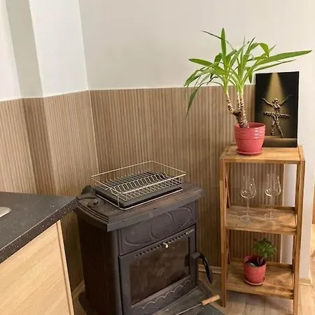 Cozy In The Center