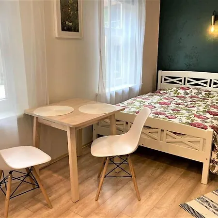 Cozy In The Center דירה
